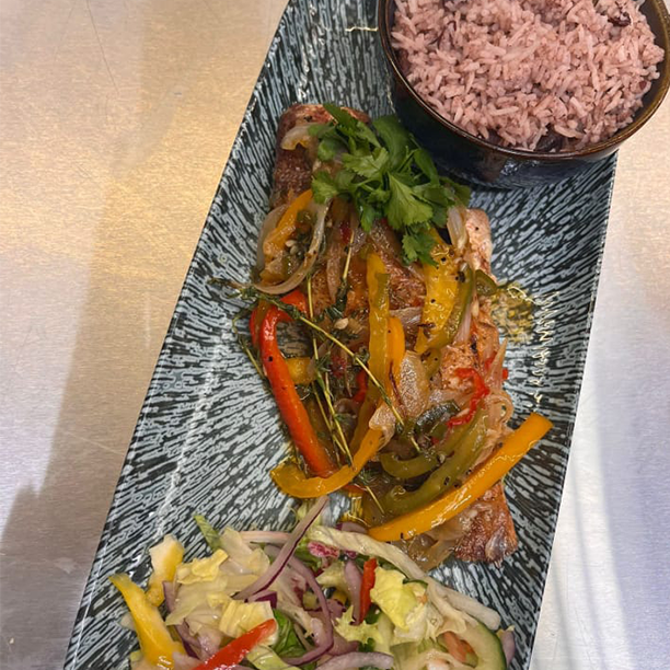 CLASSIC FRIED OR STEAMED FISH ( V )